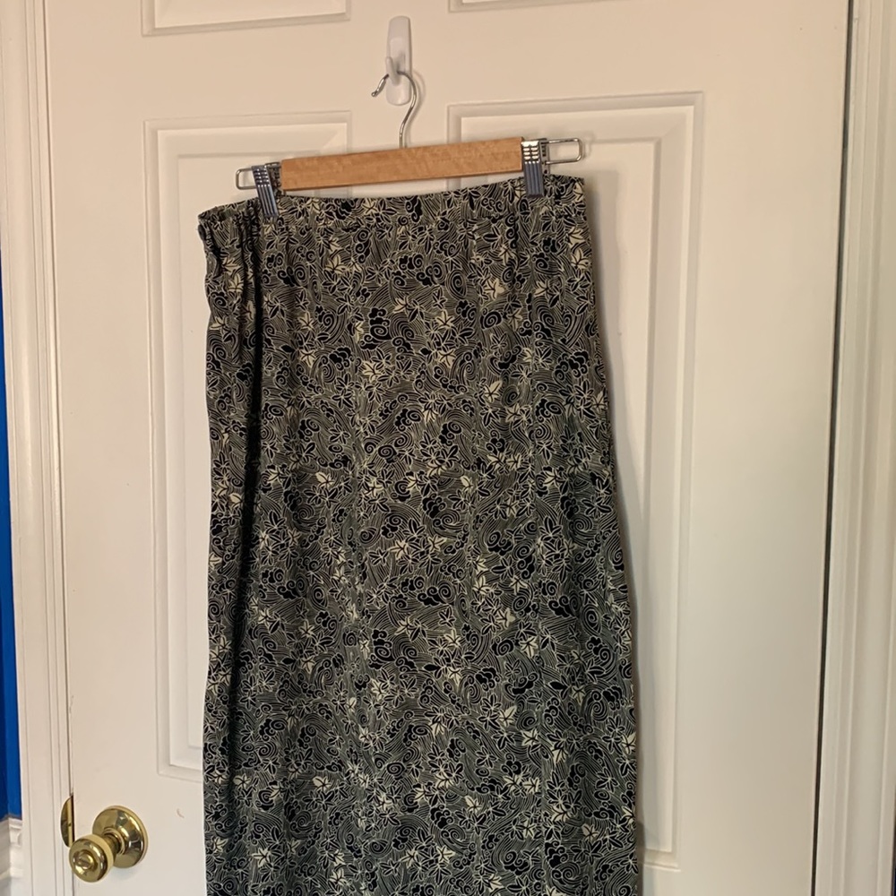 💛Spring patterned skirt - Picture 5 of 9